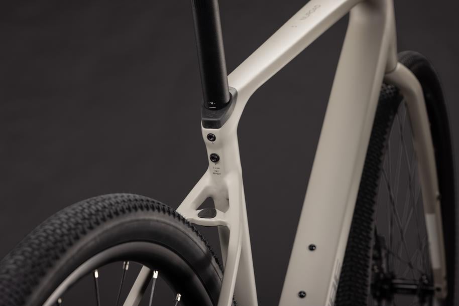 CUBE 27 Nuroad EX oatgrey n black