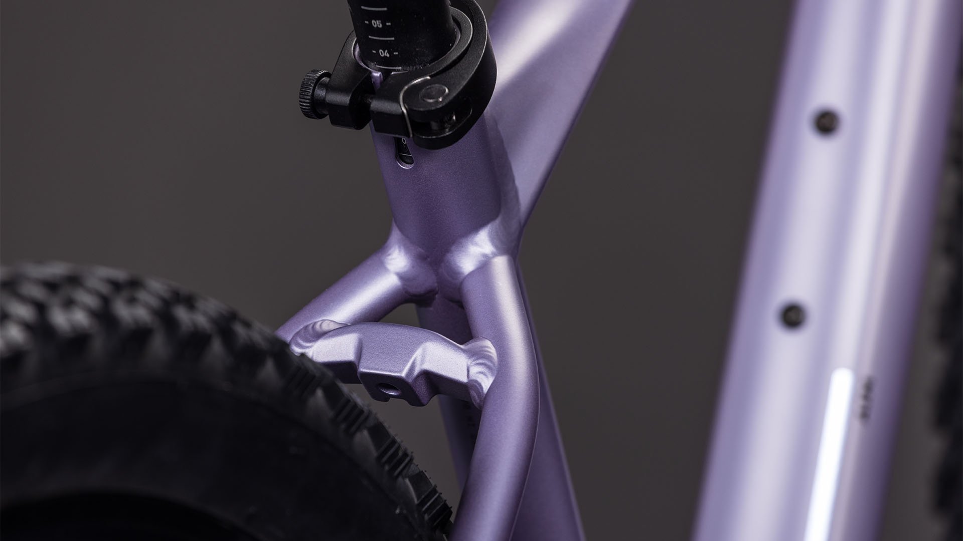 CUBE 26 Aim ONE lightpurple n chrome
