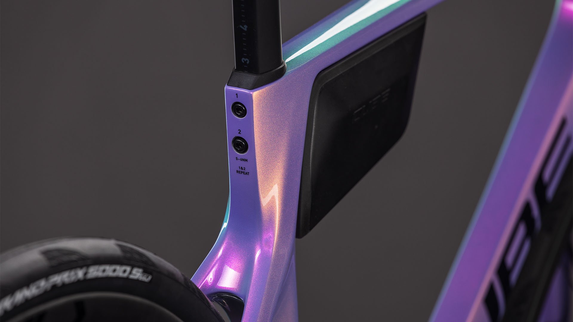 CUBE 26 Agree C:62 SLX cosmicpurple n black
