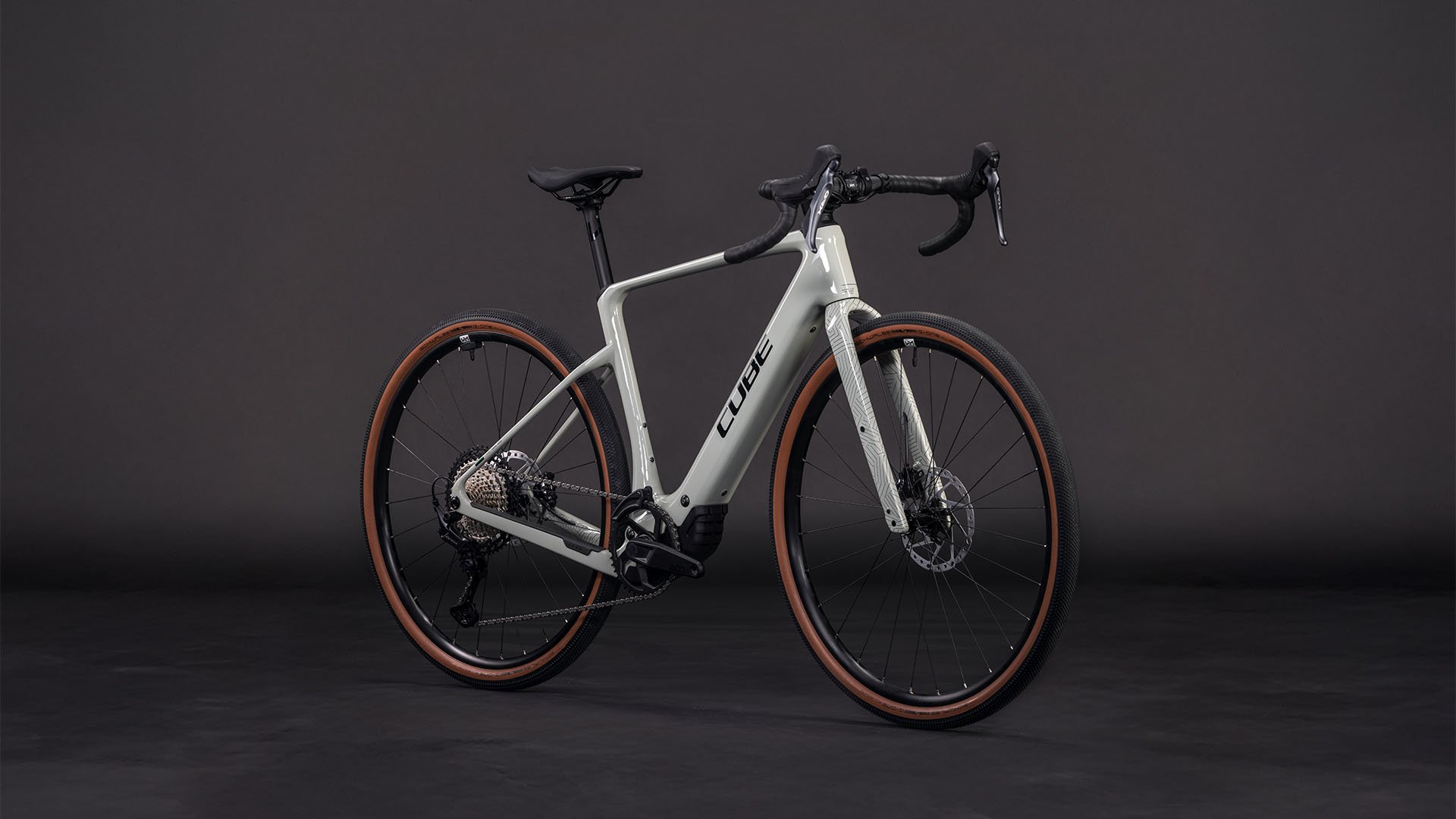 CUBE 26 Nuroad Hybrid C:62 Race 400X