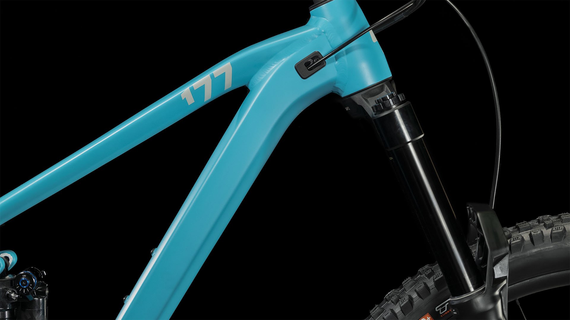 CUBE 24 Stereo ONE77 Race