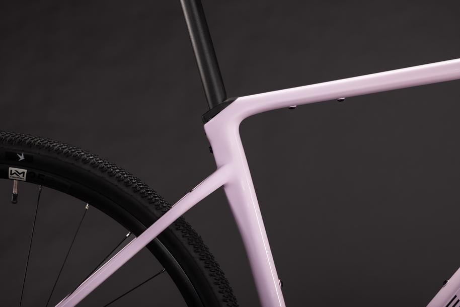 CUBE 27 Nuroad EX bubblegum n black