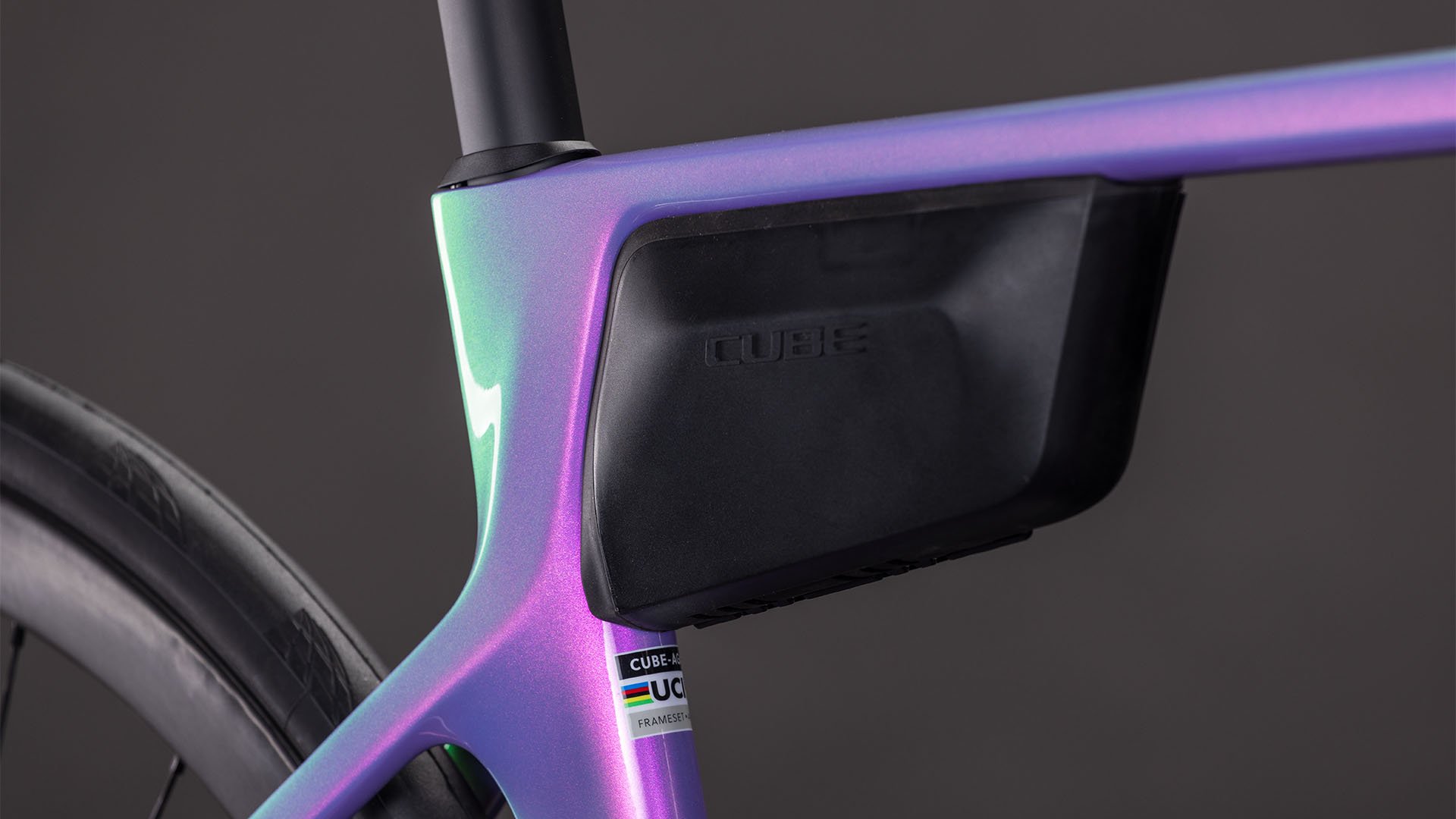 CUBE 26 Agree C:62 SLX cosmicpurple n black