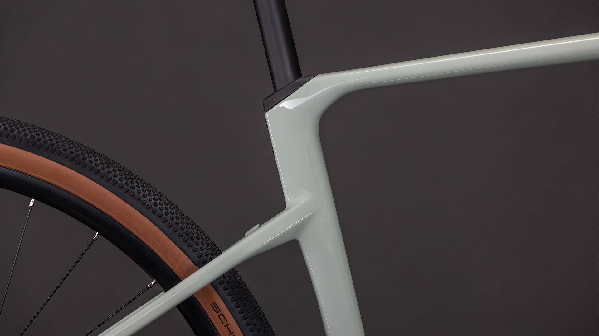 CUBE 26 Nuroad Hybrid C:62 Race 400X